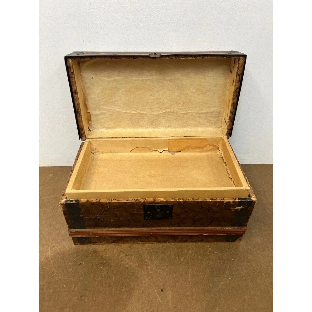 Antique Dollhouse Steamer Trunk w Tray Miniature Wood Slat Chest Vintage Box Old
